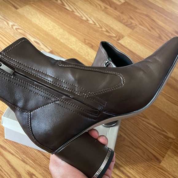 Franco Sarto Pisa Square Toe Bootie - Picture 10 of 13